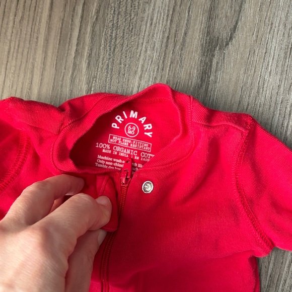 Bundle of 6-9 month footies. 4 items - Picture 9 of 9